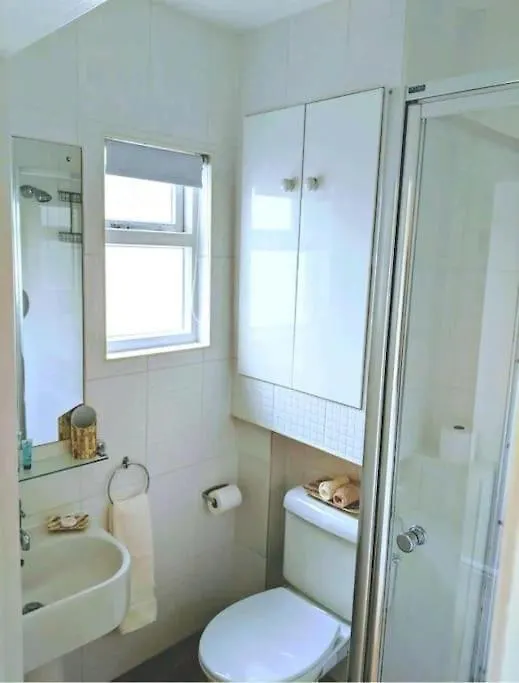 Beautiful Ground Floor Apartment With Parking, אקסטר 0*,  בריטניה